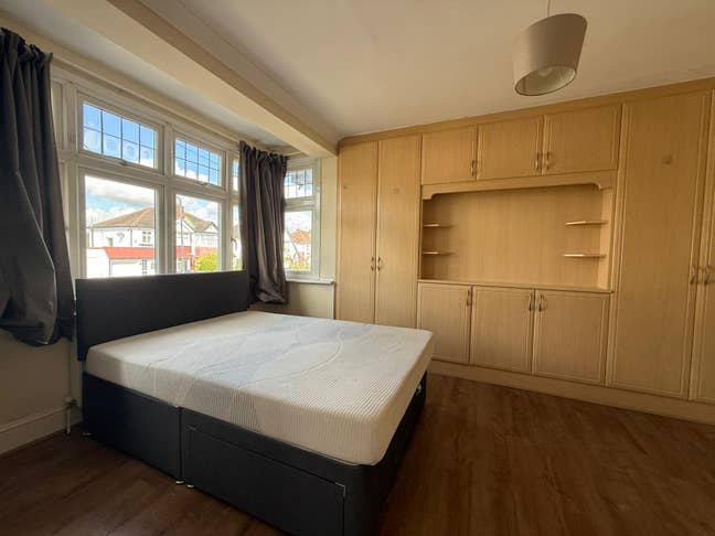 Double Rooms in Wembley with own bathroom Main Photo