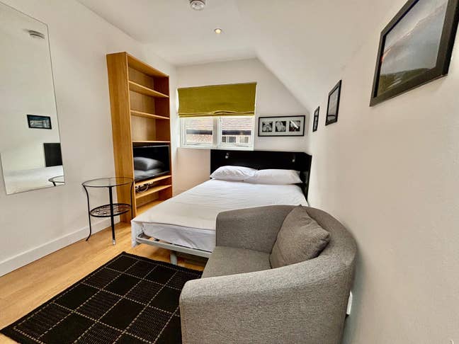 All Bills Studio + Free Laundry NW3 Main Photo