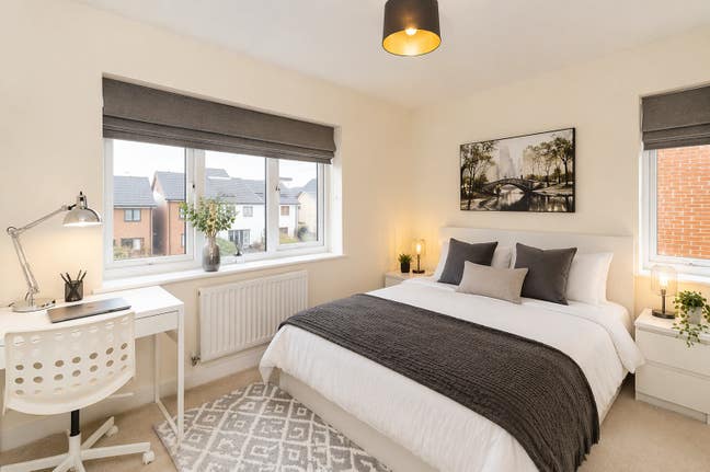 Stunning Double Room Close to Green Park/A33 Main Photo