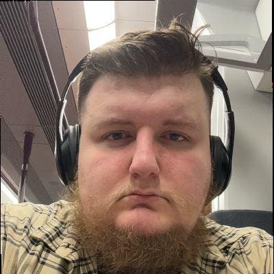 looking for a room asap Main Photo