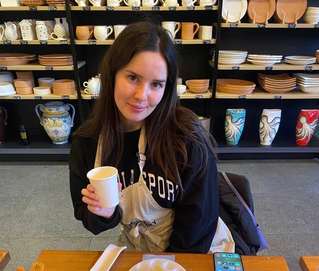 Nurse looking for room in flat/houseshare   Main Photo