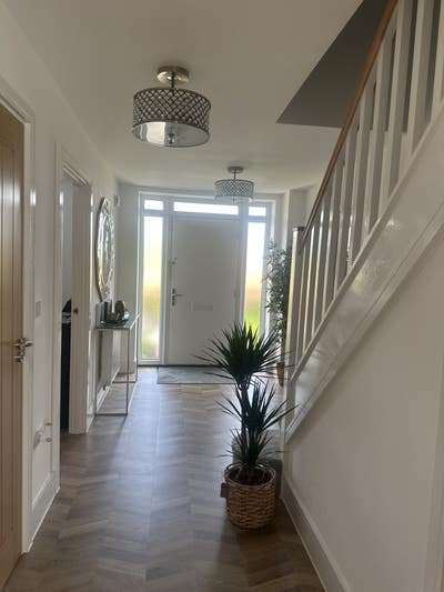 Double Room available Main Photo