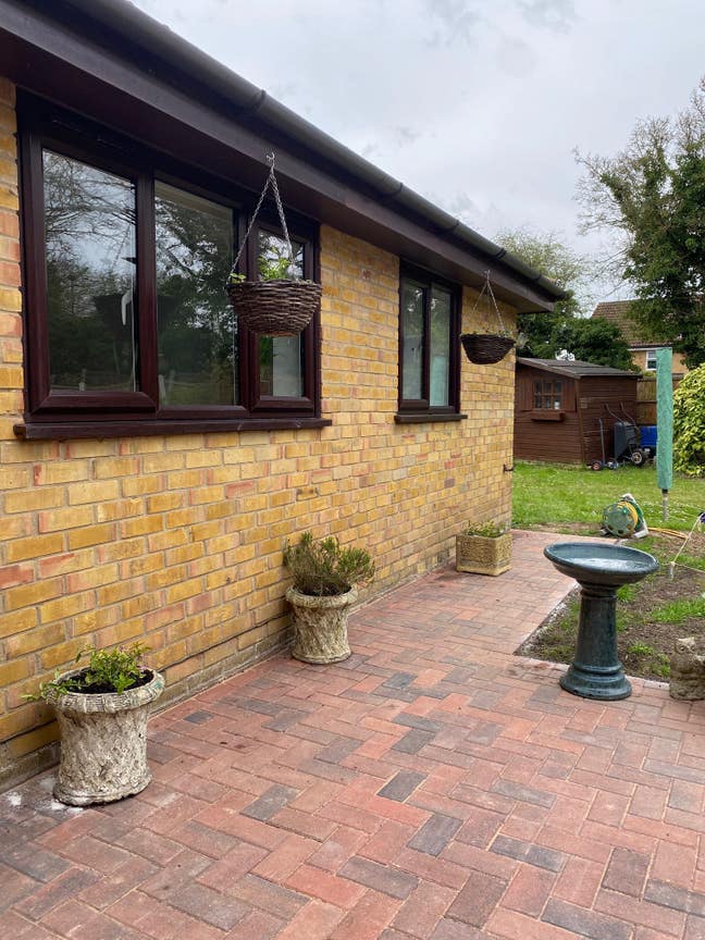 One single bed studio annex Main Photo