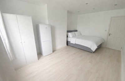 Clean Lovely Furnished Double Room to Let Main Photo