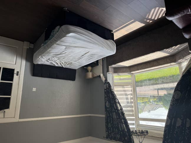 Double bedroom- Cardonald G52 Main Photo