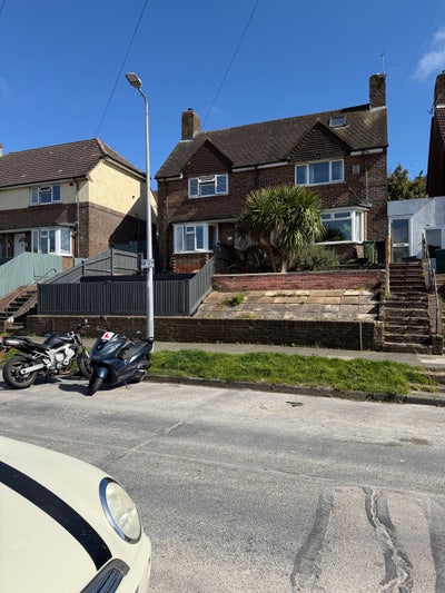 Large Spacious Room Double bed Main Photo