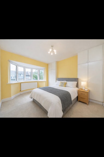 Lovely double room in Acton Main Photo