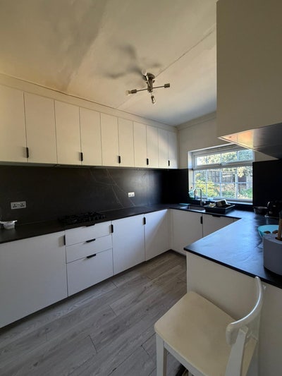 Double room available for couples/boys/girls Main Photo