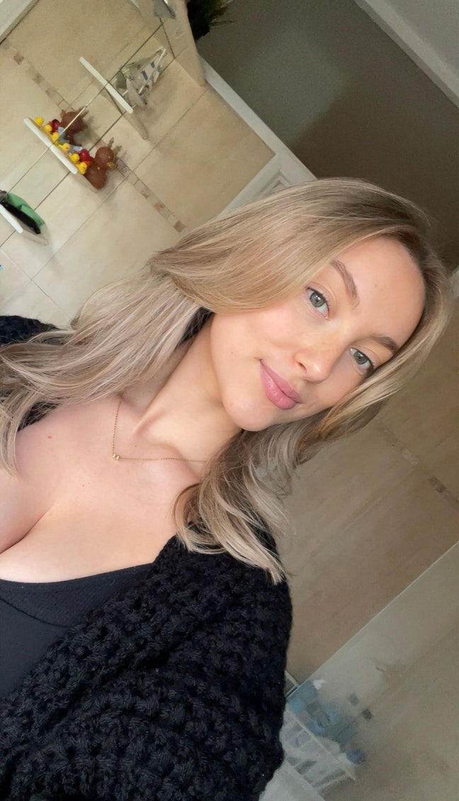 Hi, I'm Natalie  I’m 24 and originally fro... Main Photo