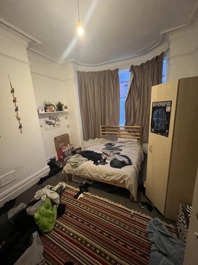 Double room in 6 bed house in fallowfield  Main Photo