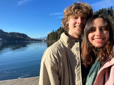 🌿 Couple Seeking Studio / 1-Bed (Open to Flatshar Main Photo