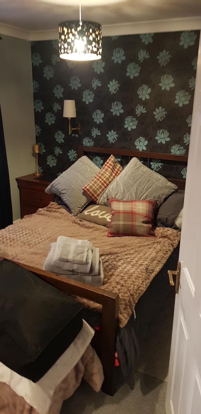 Double room close to station Main Photo