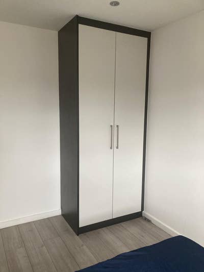 Spacious Room Available in Beautifully Refurbished Main Photo