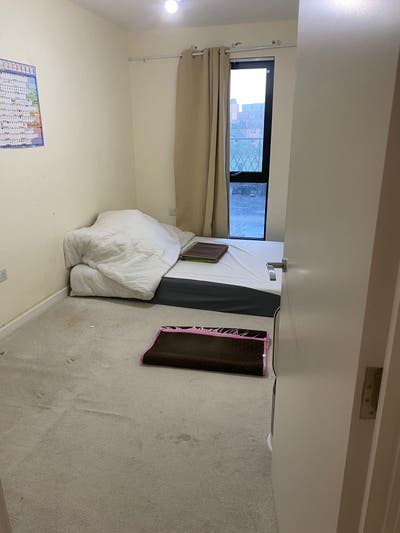 Cosy Room with Private Bathroom in a 2 Bed Flat Main Photo