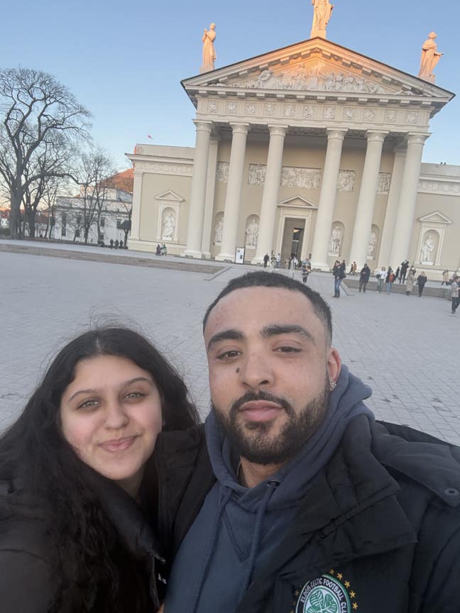 Renting with my fiancé  Main Photo