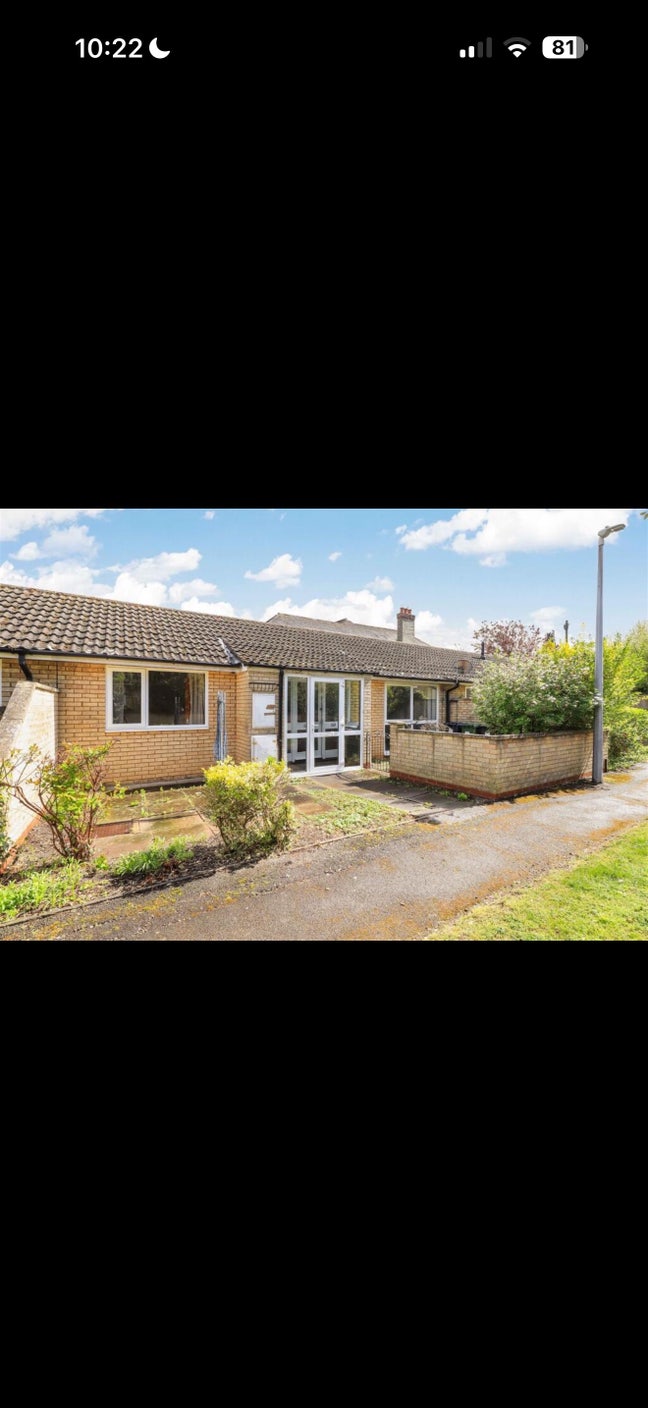 Great location 1 Bed house.  Main Photo