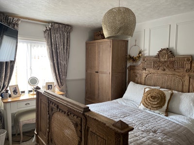 Double room to let /house share Main Photo