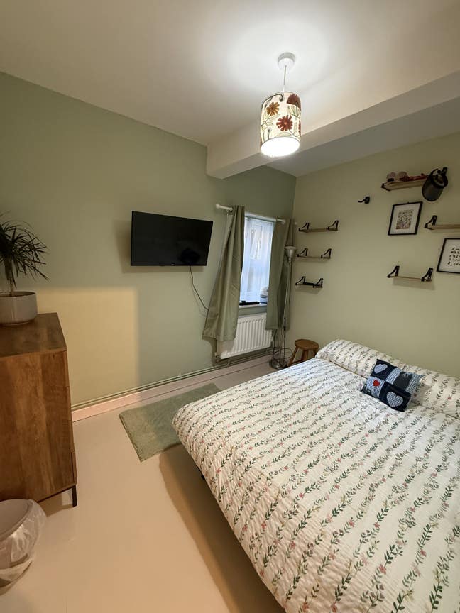 Double Room to Rent – Female preferred to share ou Main Photo