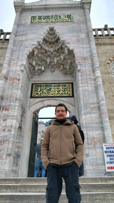 Professional engineer Main Photo