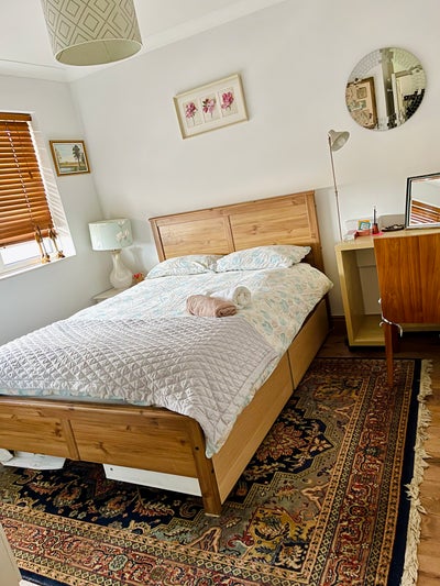 Spacious,Quiet 2 Doubles in Richmond bills inc  Main Photo