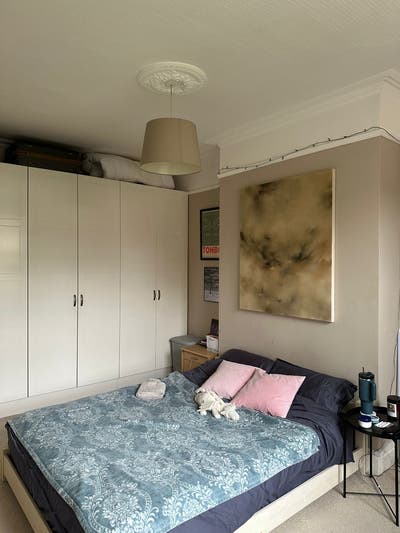 Beautiful room in Streatham hill Main Photo