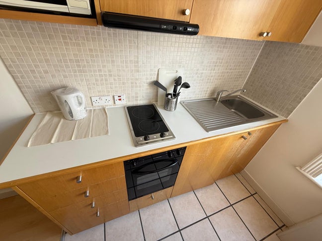 Modern Studio | Earl’s Court | 3-Month Short Let | Main Photo