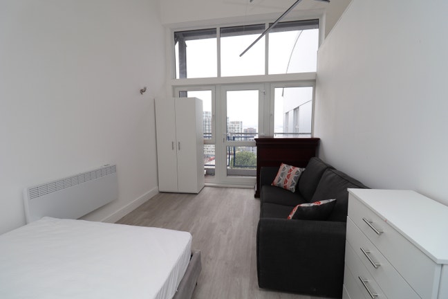 Luxury Rooms in Woolwich- SE18 Do Not Let Go!!!! Main Photo
