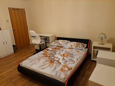 En-suite Room with Balcony is Available for Rent  Main Photo