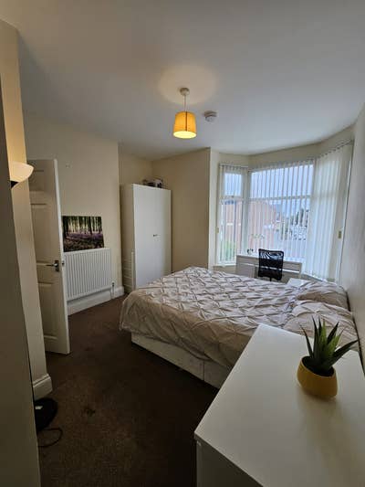 Sunderland Center ensuite and big double rooms  Main Photo
