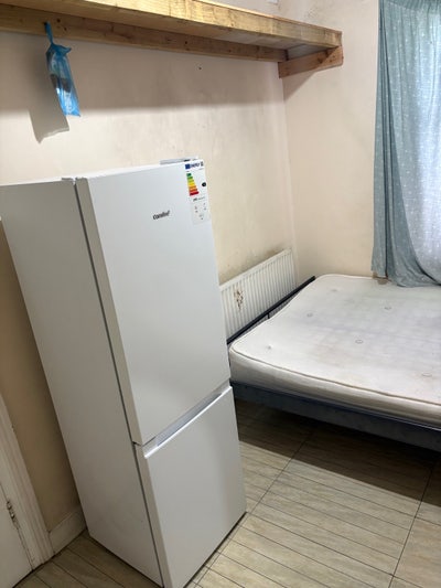 Spacious Double Room Available – Upton Park E7 Main Photo