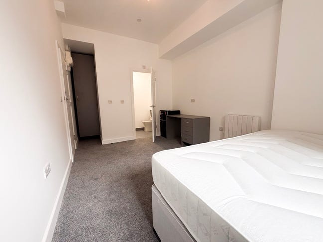 Lovely En-Suite Rooms on West Street Main Photo
