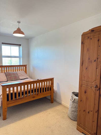 Fully furnished double room for rent  Main Photo