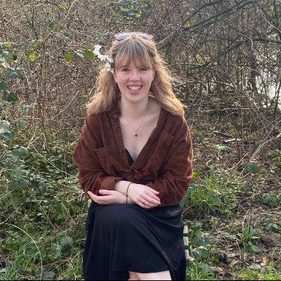 Hello, I am a part-time postgraduate student ... Main Photo