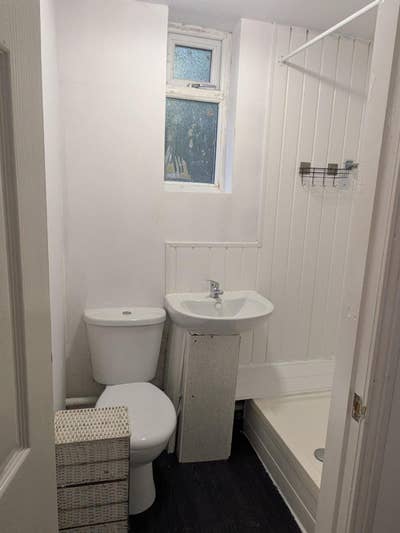 Self Contained Flat Main Photo