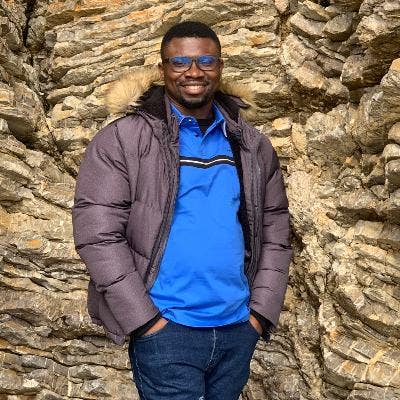 I am a professional male aged 28. I am lookin... Main Photo