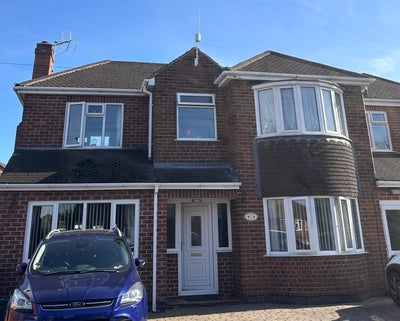 En-Suite Room near Rolls-Royce with all bills incl Main Photo