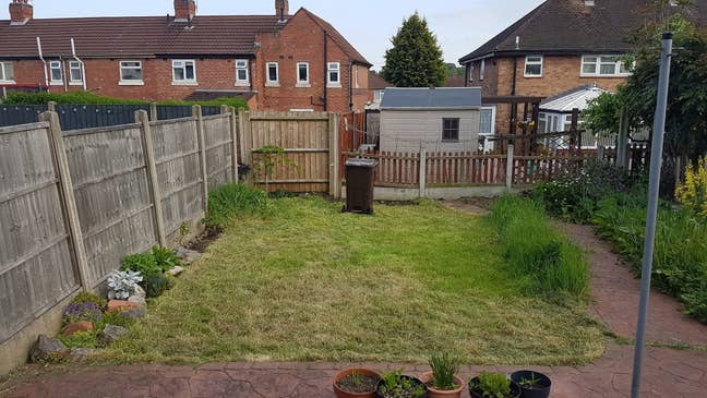 Large double room/half of house contract Main Photo