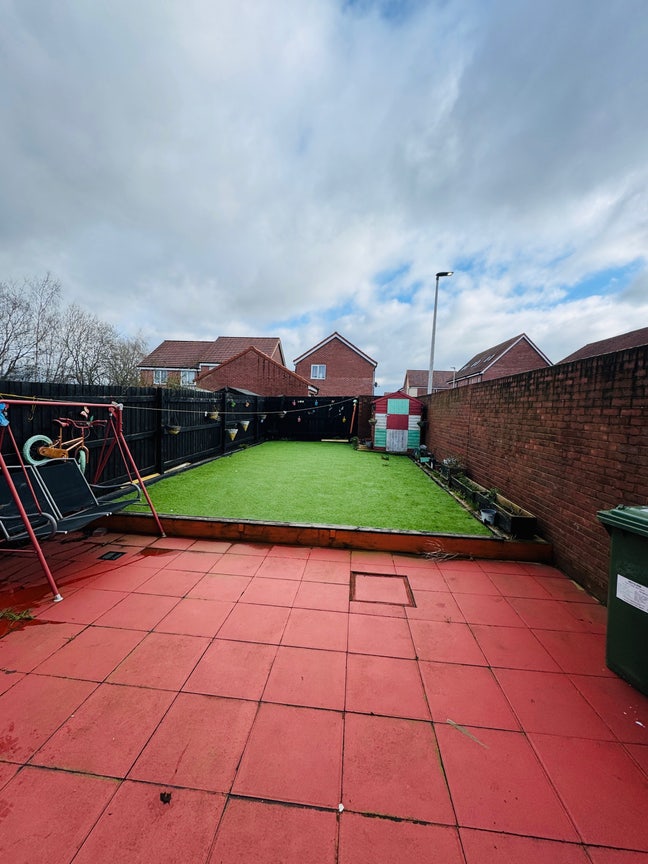 A Double Room for Rent - Prime & Peaceful Location Main Photo