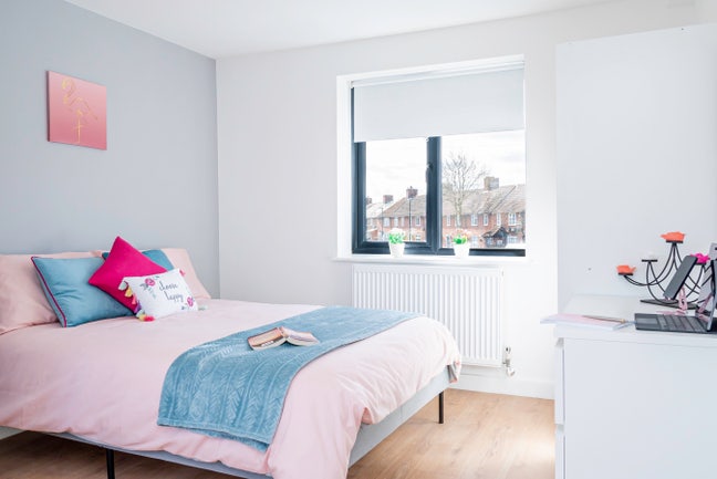 Double Room with Ensuite *All bills inclusive* Main Photo