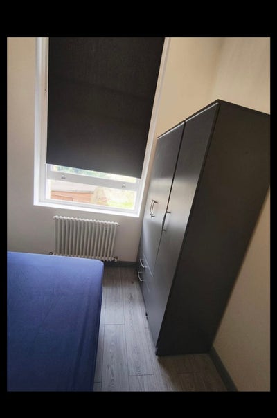 Room available in surbiton  Main Photo