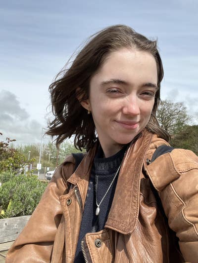 25yr Old Female Looking for Flat Main Photo