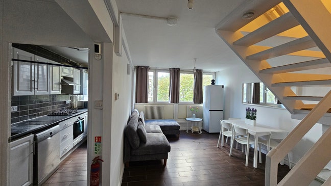 Room in a Shared Flat, SW11 2HS Main Photo