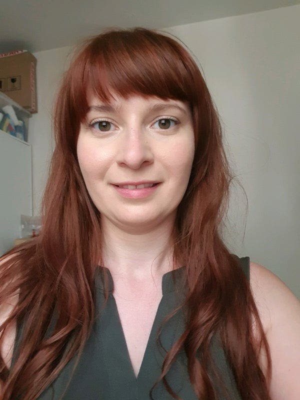 Professional Female seeks a single or double room Main Photo