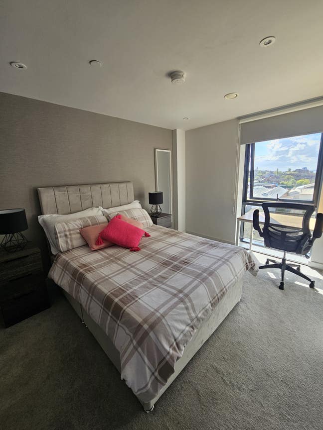 ✨ Ensuite Room in Modern Flat – Baltic Triangle (B Main Photo