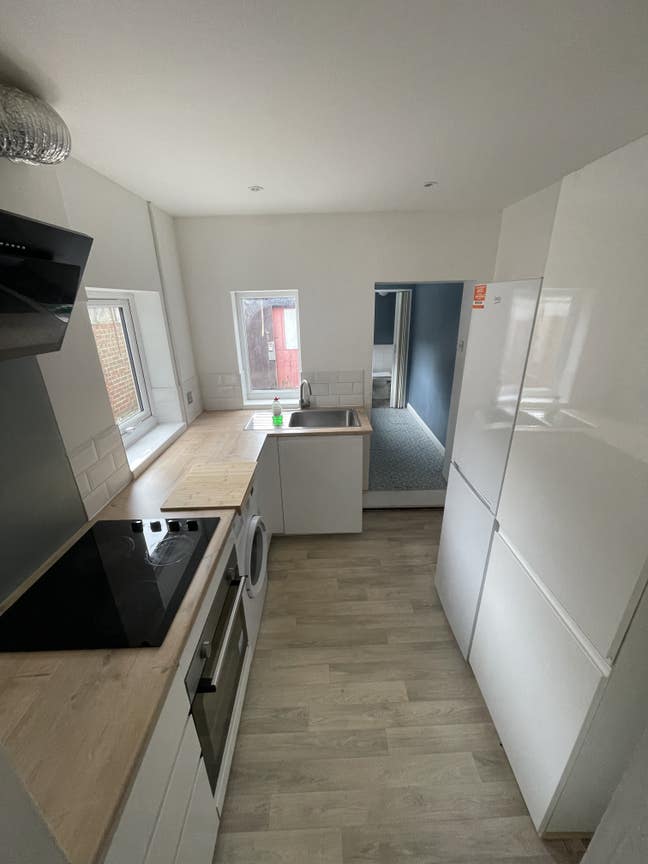 2 bed double room ms for rent  Main Photo