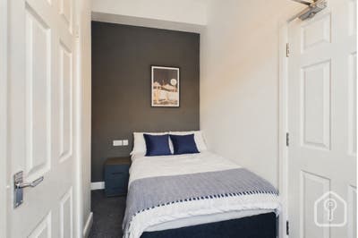 Cosy En-Suite Rooms - Bills included Main Photo