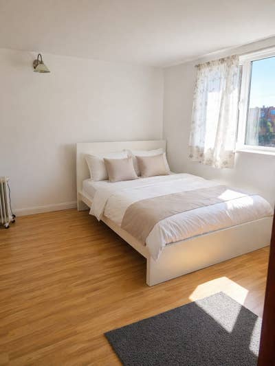 Double En-Suite NW10, Jubilee 10m,female tenant Main Photo