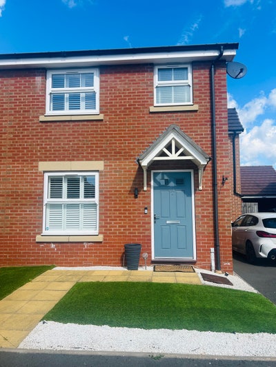 Lovely Double bedroom & own bathroom - Bills inc Main Photo