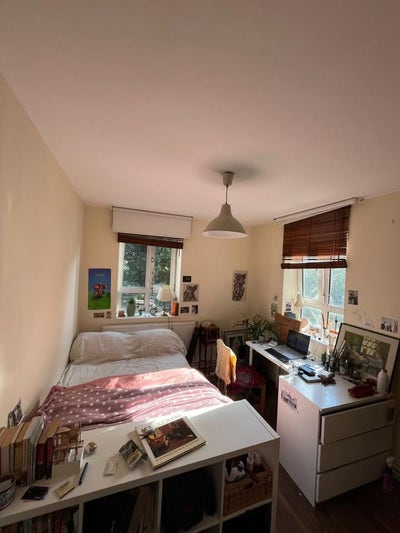 Double Room available in Dalston Flat Main Photo