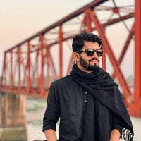 Professional Male seeks a single or double room Main Photo